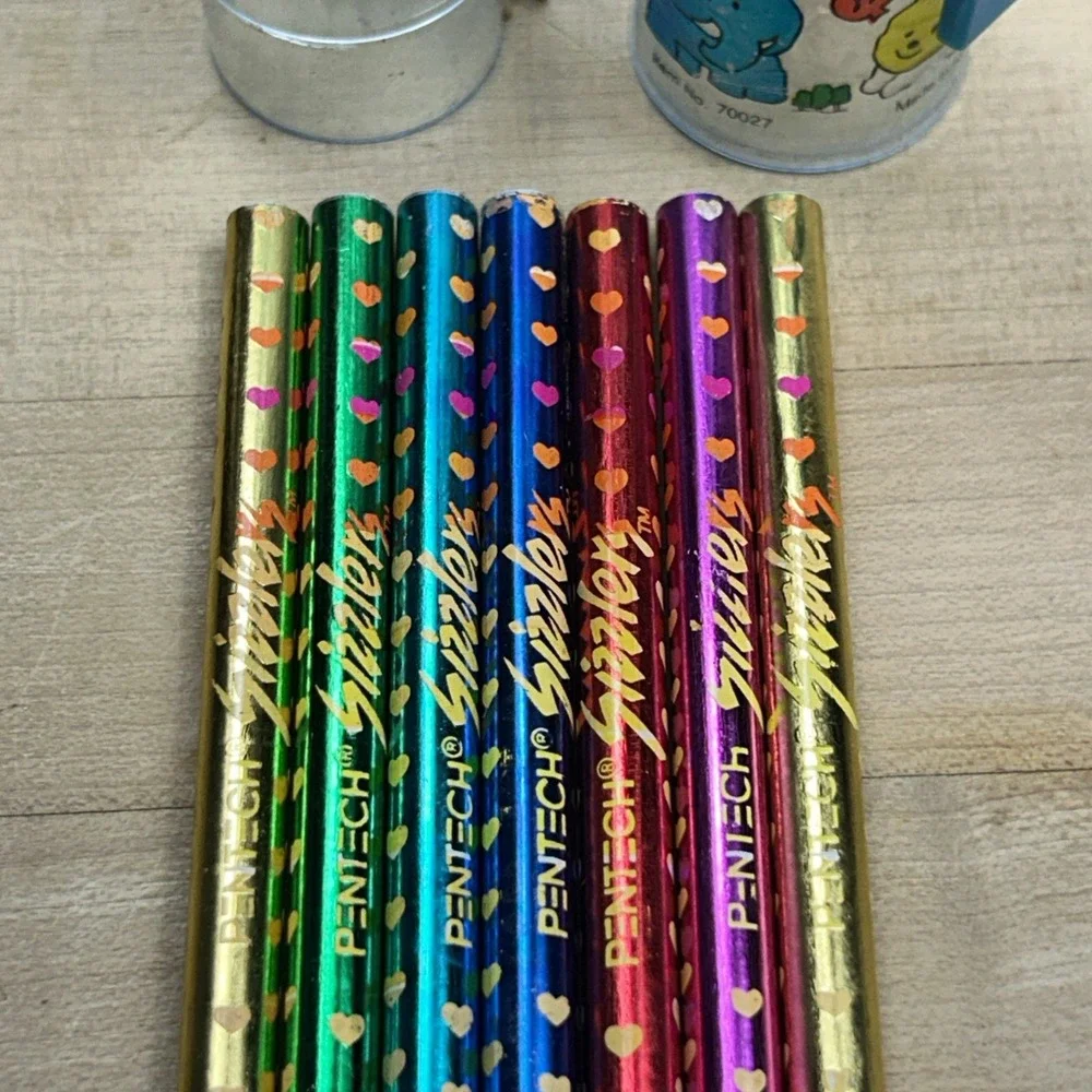 Vintage Pentech Pencil Lot Of 7 With‎ Pentech Container 3 Unsharpened